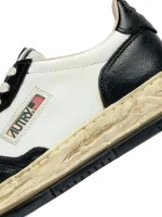 Autry Super Vintage Low Maison Mihara Yasuhiro White Black סניקרס