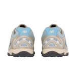 New Balance 204L Beige Black סניקרס