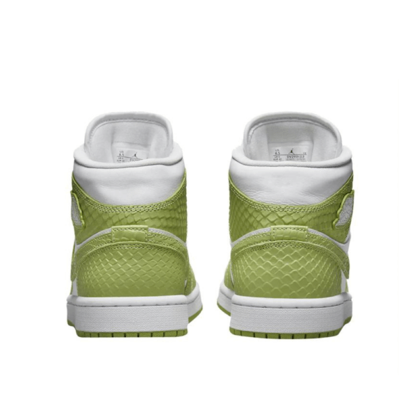 Nike Air Jordan 1 Mid Green Python סניקרס