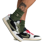 Travis Scott X Nike Air Jordan 1 Low Olive סניקרס