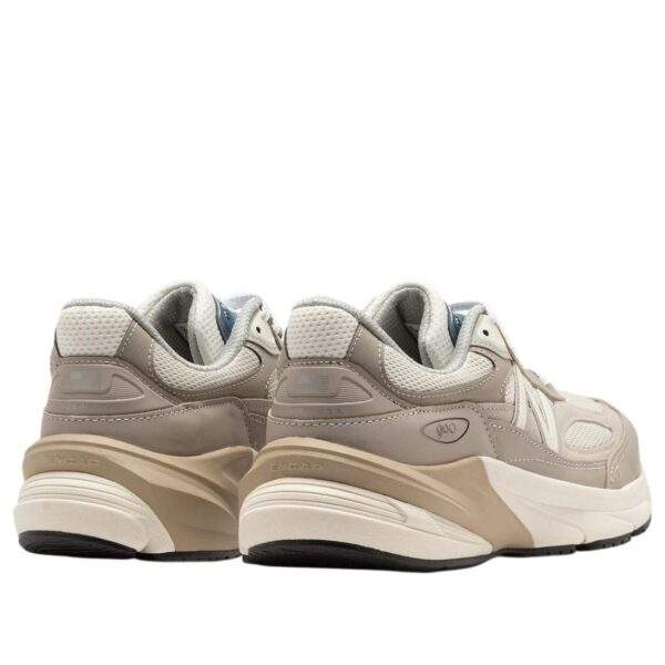 New Balance 990v6 ‘Mushroom’ סניקרס