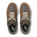 New Balance 990v6 x ‘Carhartt WIP Khaki’ סניקרס