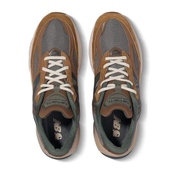 New Balance 990v6 x ‘Carhartt WIP Khaki’ סניקרס