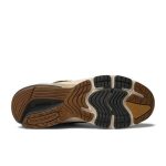 New Balance 990v6 x ‘Carhartt WIP Khaki’ סניקרס
