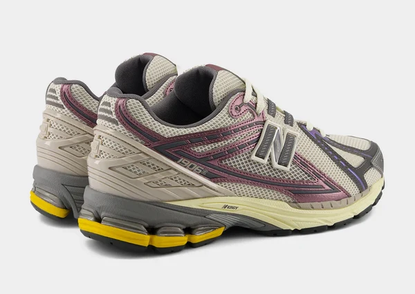 New Balance 1906R – BLUE MULTI סניקרס לנשים