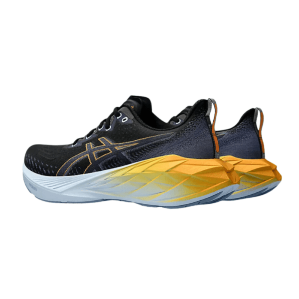 Asics Novablast 4 Black Thunder נעליים
