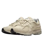New Balance 2002R Light Bone Aluminium סניקרס