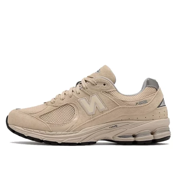 New Balance 2002R Light Bone Aluminium סניקרס