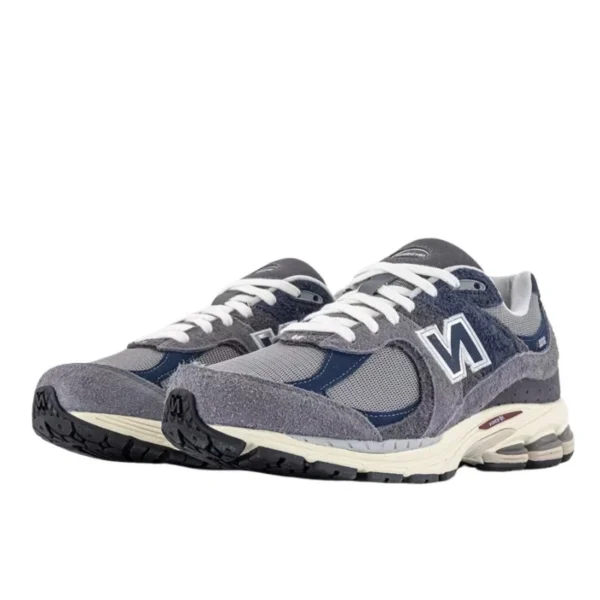 New Balance 2002R Navy Castlerock סניקרס