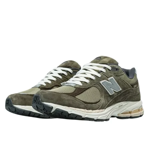 New Balance 2002R Olive Brown סניקרס