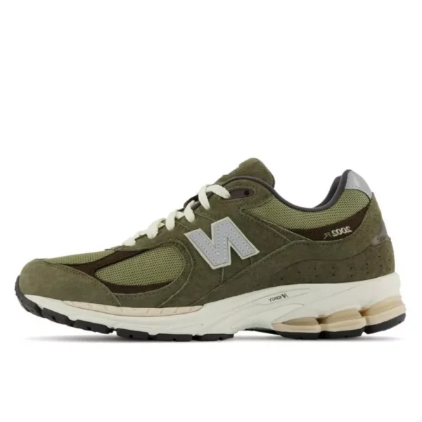 New Balance 2002R Olive Brown סניקרס