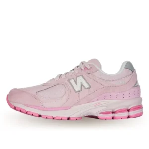 New Balance 2002R Pink סניקרס