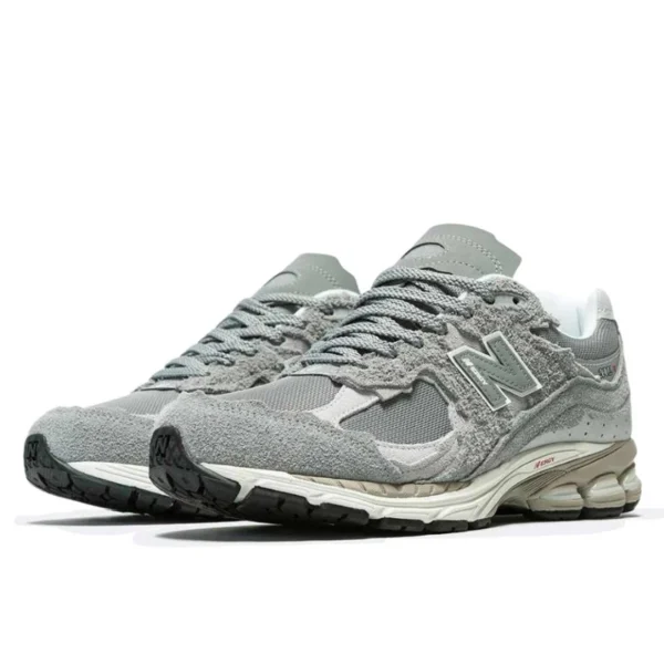 New Balance 2002R Protection Pack Grey סניקרס