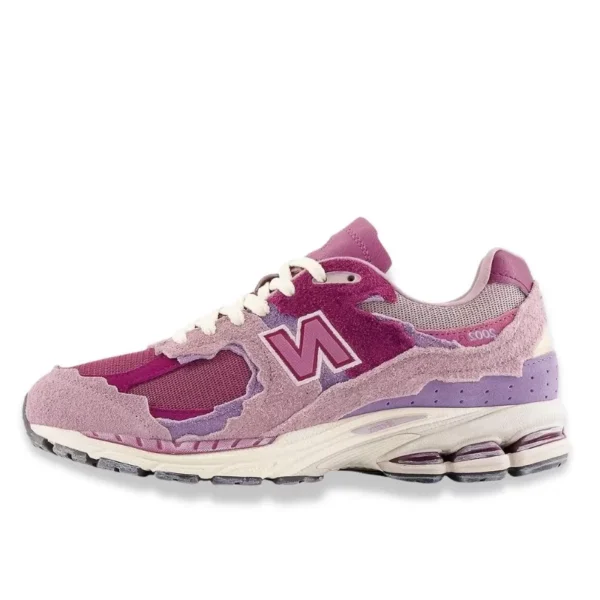 New Balance 2002R Protection Pack Pink סניקרס