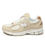 New Balance 2002R Sandstone סניקרס