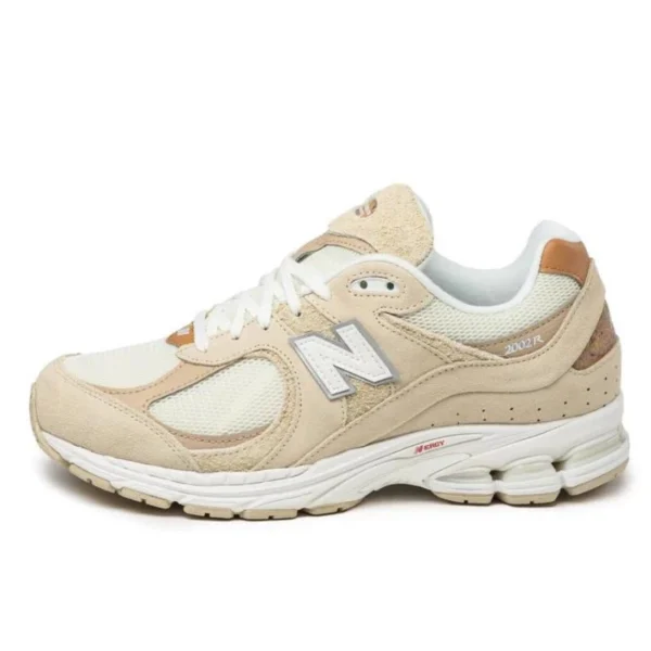 New Balance 2002R Sandstone סניקרס