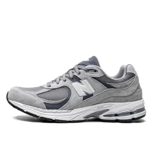 New Balance 2002R Steel Lead סניקרס