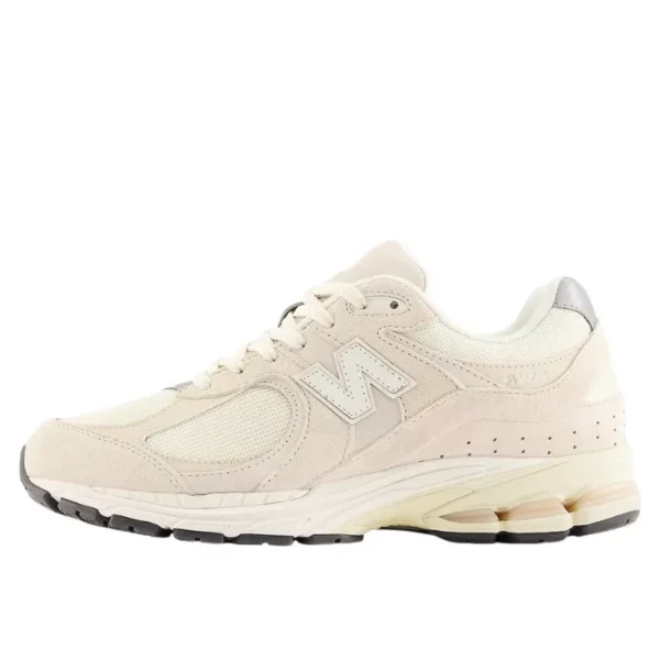 New Balance 2002R Taupe White Grey סניקרס