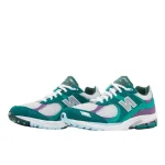 New Balance 2002R Up There Backyard Legends סניקרס