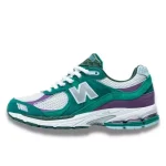 New Balance 2002R Up There Backyard Legends סניקרס