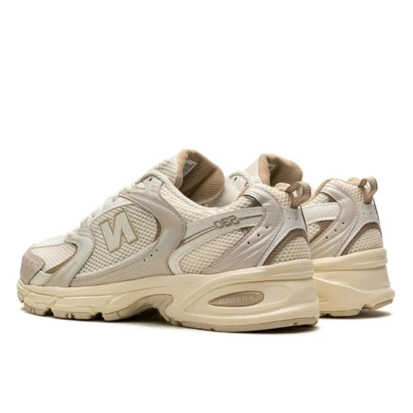 New Balance 530 Beige Angora נעלי