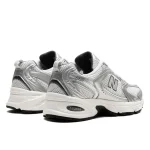 New Balance 530 Grey Matter Silver Metallic נעלי