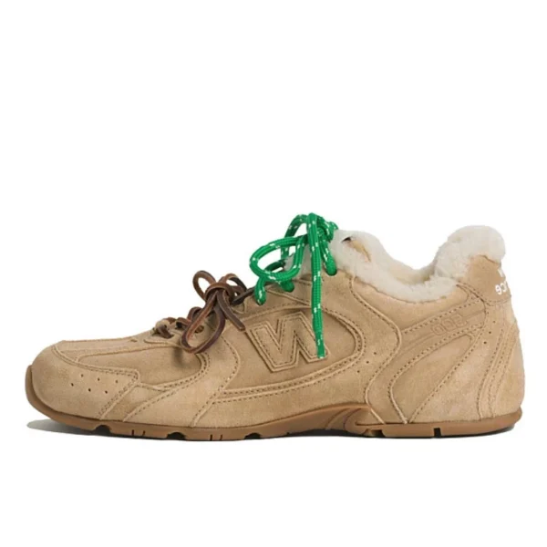 New Balance 530 SL Miu Miu Ecru Shearling נעלי