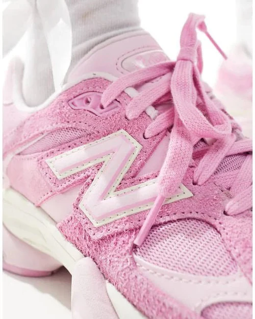 New Balance 9060 ASOS Exclusive Pink Overdye נעלי סניקרס לגברים