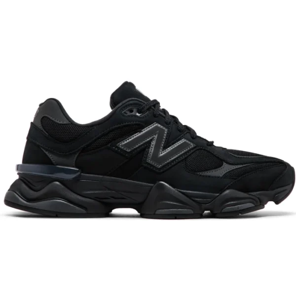 New Balance 9060 Black Cat נעלי סניקרס לגברים