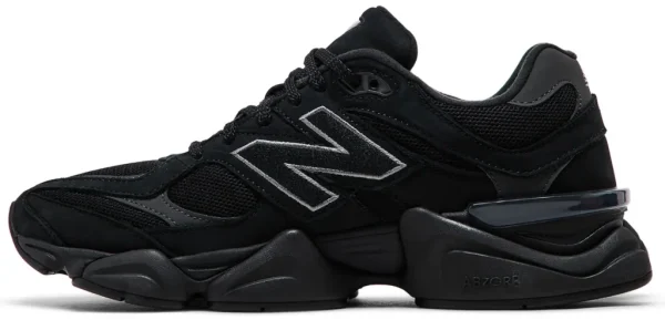 New Balance 9060 Black Cat נעלי סניקרס לגברים
