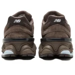 New Balance 9060 Brown Ice נעלי סניקרס לגברים