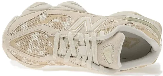 New Balance 9060 Cream Leopard נעלי סניקרס לגברים