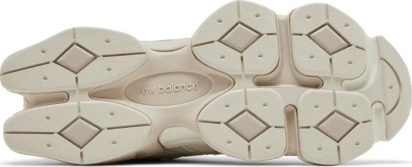 New Balance 9060 Grey Moonbeam נעלי סניקרס לגברים