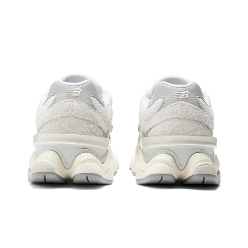 New Balance 9060 Moonbeam נעלי סניקרס לגברים