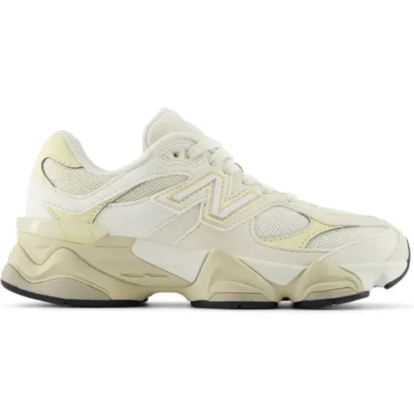 New Balance 9060 Sea Salt Cream Beige נעלי סניקרס לגברים