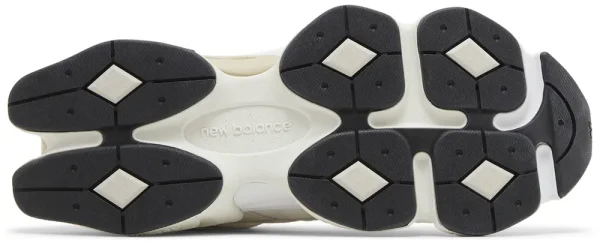 New Balance 9060 Sea Salt Moonbeam נעלי סניקרס לגברים
