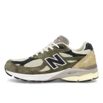New Balance 990 v3 Made In USA Green Cream סניקרס
