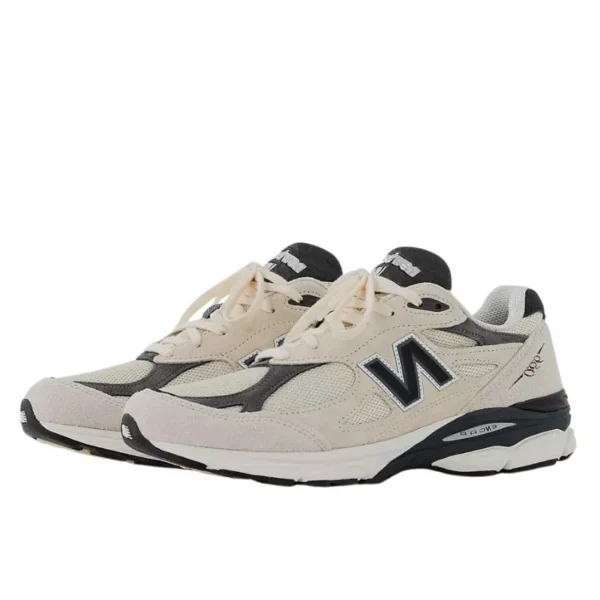 New Balance 990 V3 MiUSA Teddy Santis Moonbeam סניקרס