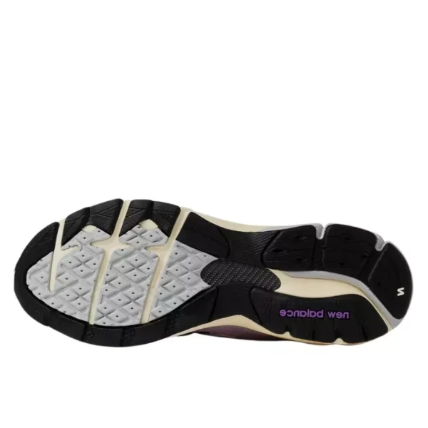 New Balance 990 V3 MiUSA Teddy Santis Raw Amethyst סניקרס