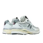 New Balance 990 V3 MiUSA Teddy Santis Sea Salt סניקרס