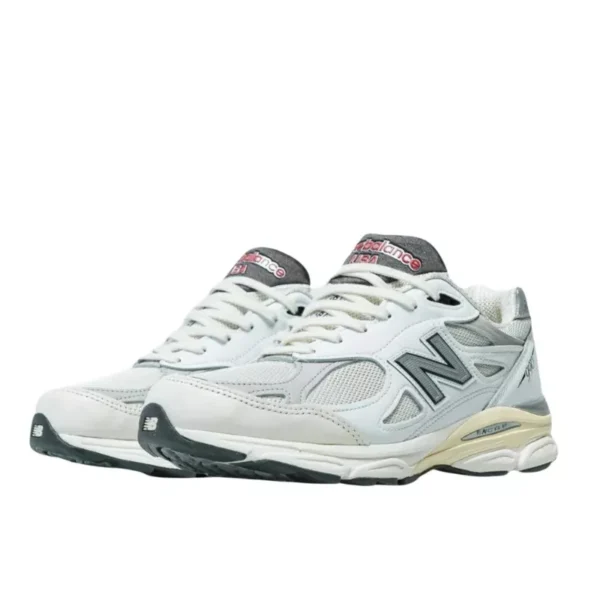 New Balance 990 V3 MiUSA Teddy Santis Sea Salt סניקרס