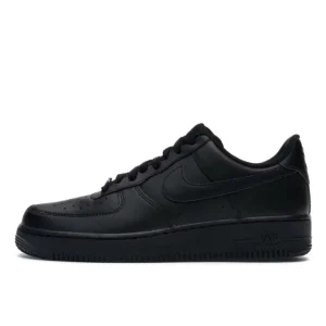 Nike Air Force 1 ’07 Black סניקרס