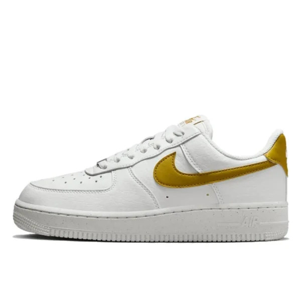 Nike Air Force 1 Low ’07 SE Next Nature Summit White Bronzine סניקרס