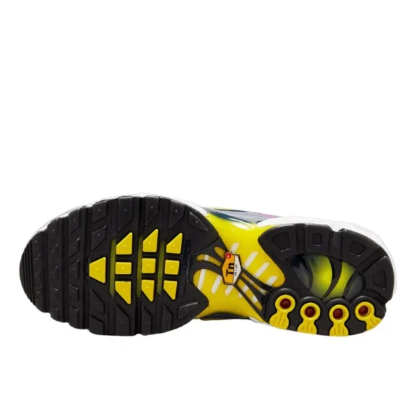 Nike Air Max Plus Violet Dust High Voltage נעלי