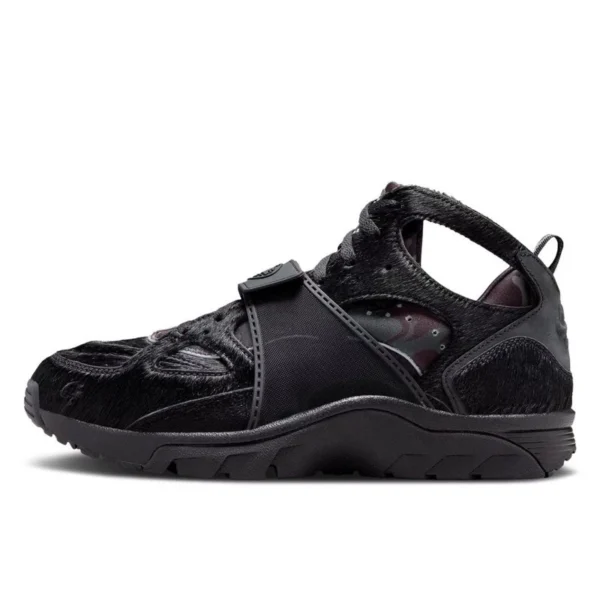 Nike Air Trainer Huarache Corteiz Black נעלי