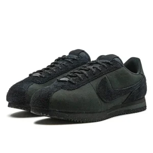 Nike-cortez-prm-great-outdoors-triple-black-2-600×600