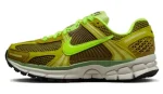 Nike Vomero 5 Olive Flak Volt סניקרס