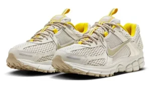 Nike-zoom-vomero-5-light-bone-yellow-600×348
