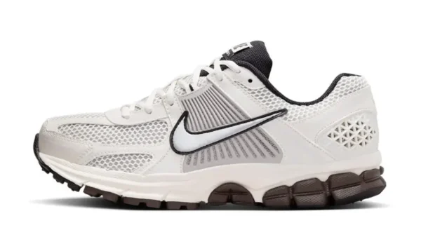 Nike Zoom Vomero 5 Phantom סניקרס