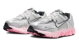 Nike-zoom-vomero-5-photon-dust-pink-foam-600×348